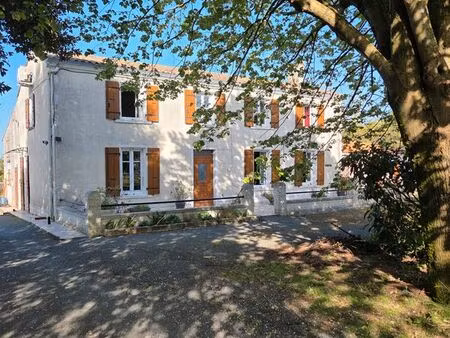 maison 145m2 + dépendances