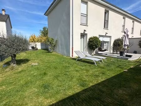 maison mitoyenne récente