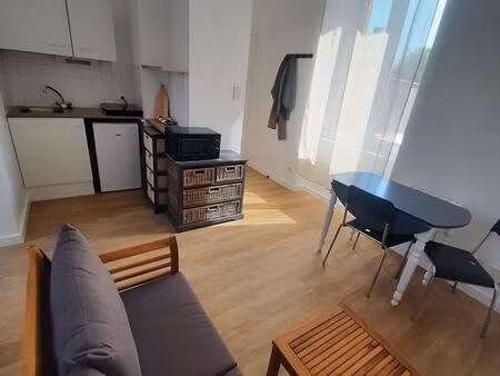 chateaugiron centre loue studio