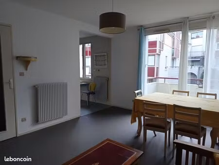 f3 meuble plein centre ville jasmin