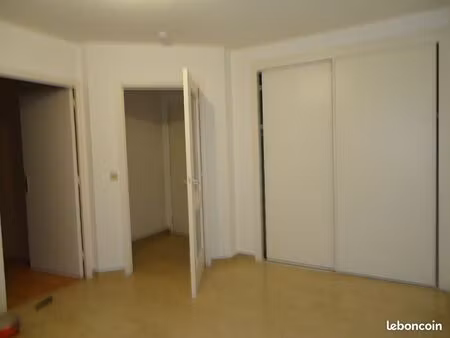 t2 + cave à louer 33m2 fontaines sur saône 69270