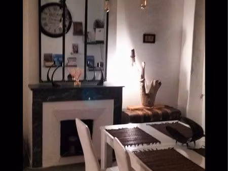 appartement idéalement  situé dans le quartier de la plaine avec bel extérieur