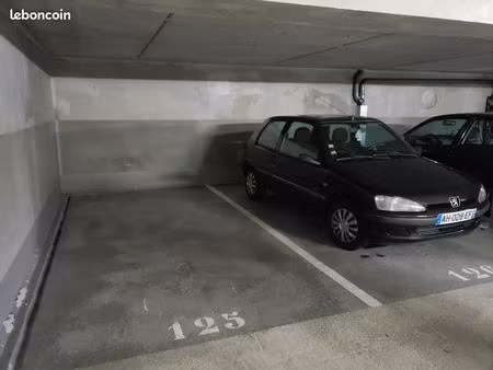 place de parking à louer