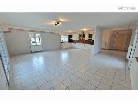 maison 150 m2 location à l'année lagord