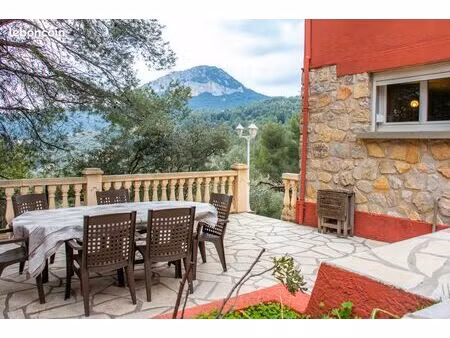 appartement t3 meublé 55 m² en rez-de-jardin avec piscine