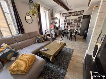 location appartement t3 toulon (83)