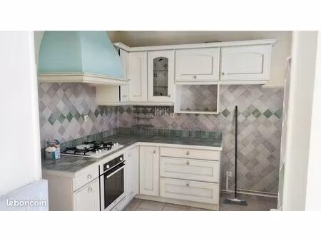 a louer - maison de ville 4 pièces - rochefort