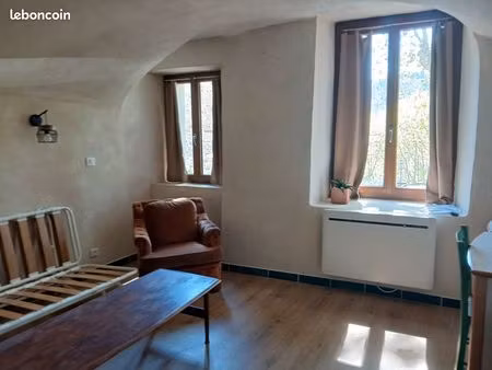 deux pièces lumineux rdc