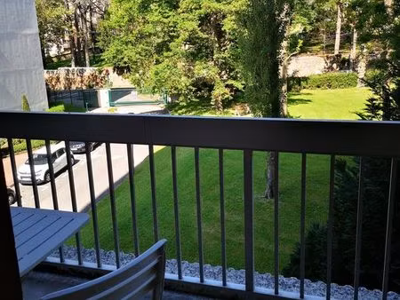 app 37m2 + 8m2 terrasse 520 (cc chauf  eau  gaz)