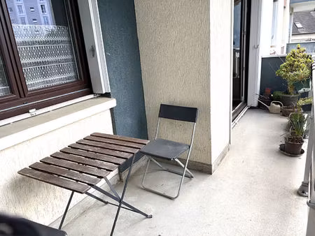 3pieces lumineux 2chambres parking et cave