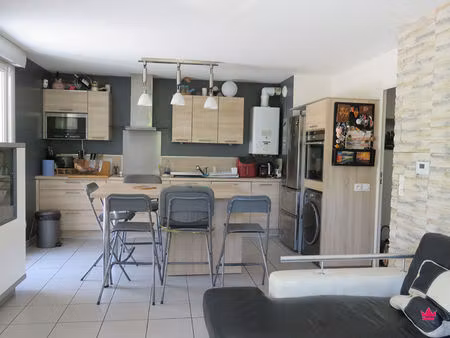 rez-de-jardin saint priest 3 pièce(s) 66 m² avec garage