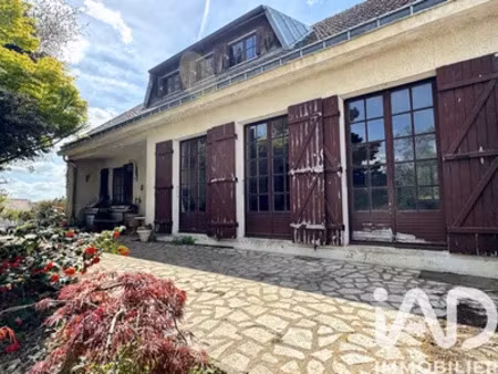 maison traditionnelle à presles-en-brie (77220)