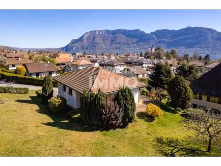 maison à sévrier proche du centre et du lac