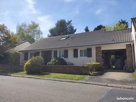 maison 5 chambres – 125 m2 – terrain 534 m2 – voisins-le-bretonneux