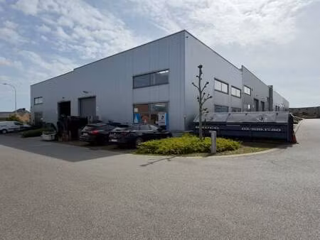 bien professionnel à louer à kruishoutem € 1.645 (lncux) - kmo vastgoed | zimmo