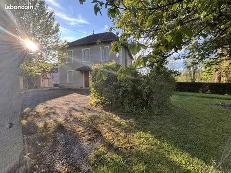 maison 7 pièces 200 m²