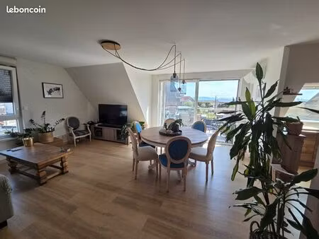 bel appartement 3 pièces de 70 m²  loué meublé - lumineux et fonctionnel