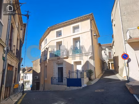 immeuble de 4 appartements et 1 garage