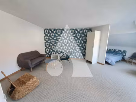 à louer meublé ? charmant studio avec coin nuit au coeur de pontoise