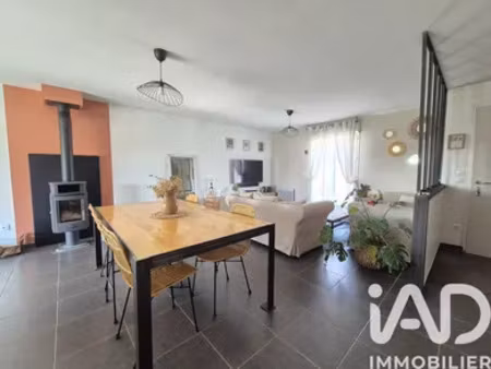 pavillon à hauterive (89250)