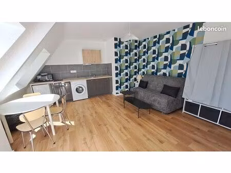 studio meuble a louer 490.00 cc