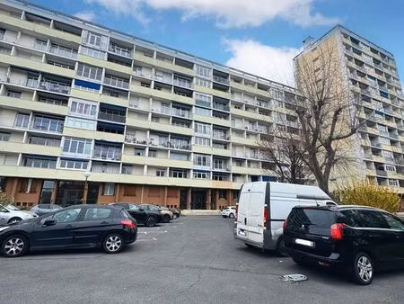 appartement 4 pièces 79 m²