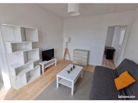 2 pièces meublé proche université