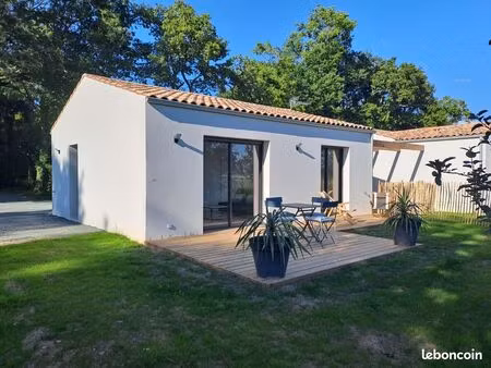 t2 de 37 m2 avec jardin