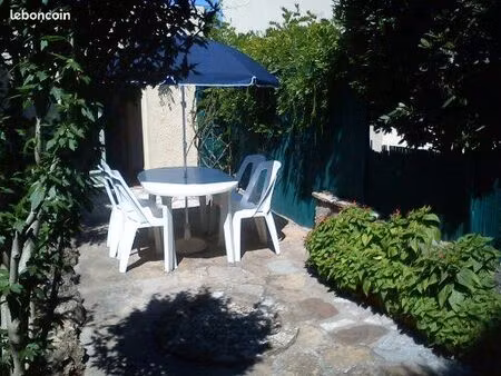 beau t2 meublé de 27m2 terrasse