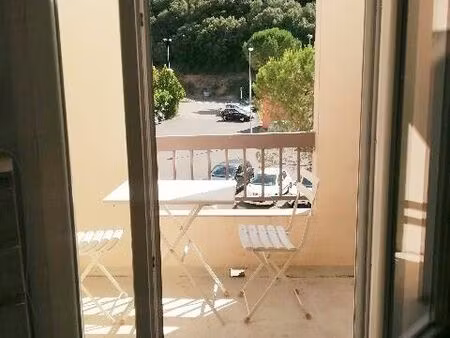 location studio 18 m2 + balcon meublé wifi