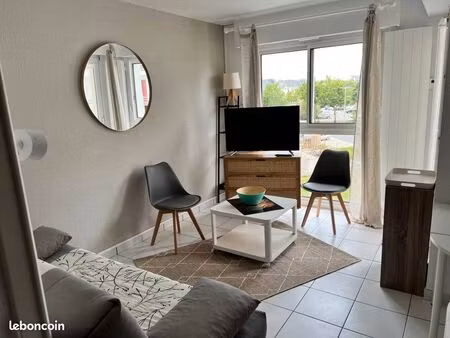 loue studio cabine 23m2 + balcon