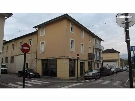 loue t3 - 78 m² - 2 chambres