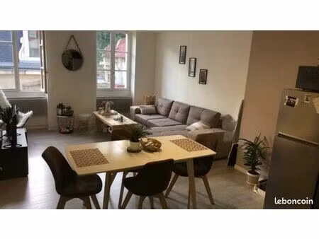 loue appartement f3 72 m2 au rez-de-chaussée