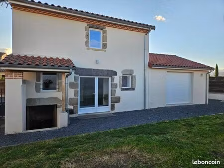 maison à louer à la moutade