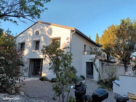 maison tout juste rénovée dans un chai à st georges d'orques