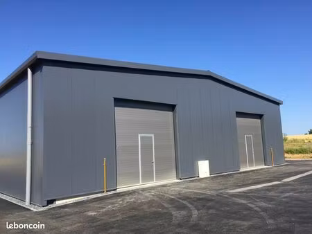 local de stockage  d’entrepôt