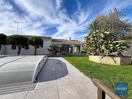 vente maison piscine aux sables-d'olonne (85100) : à vendre piscine / 107m² les sables-d'o