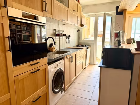 appartement 3 pièces - 65 m²