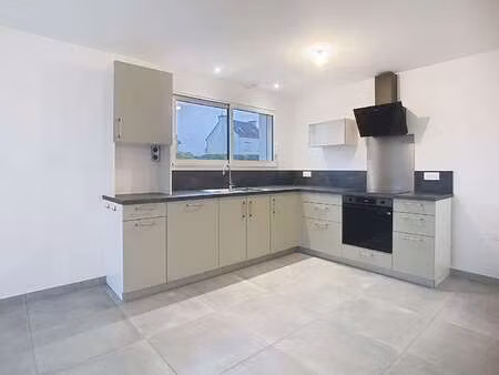 location maison à briec (29510) : à louer / 88m² briec