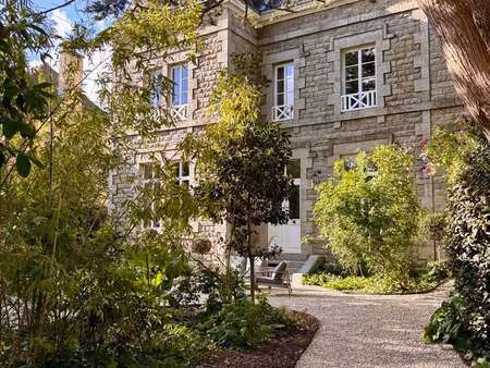 vente maison à dinan (22100) : à vendre / 240m² dinan