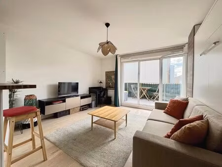 location meublé à 7minutes du métro carnot