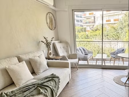 cannes centre - studio coup de coeur : emplacement no1