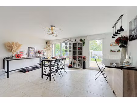 maison louveciennes / 4 pièces 107 m2 + 15 m2 de garage / parfait état