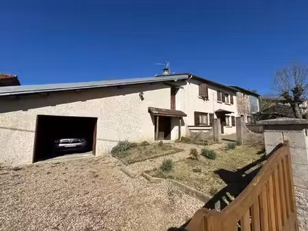 maison de 96 m² avec 4 chambres à peslières