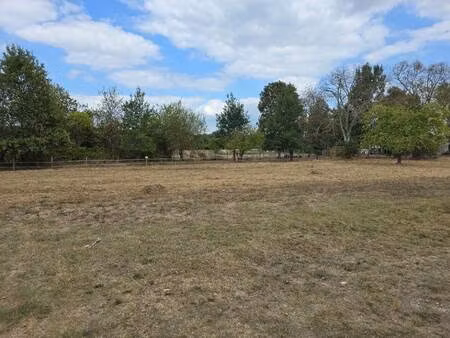 terrain constructible viabilisé à vendre