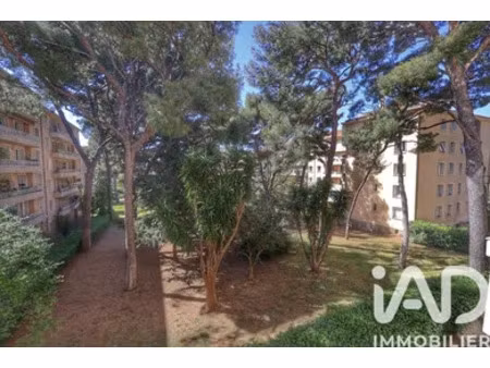 appartement à toulon (83000)