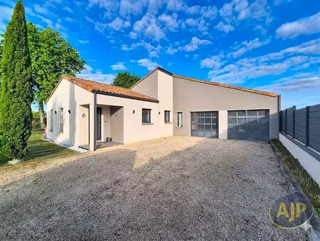 maison l herbergement 4 pièce(s) 90 m2