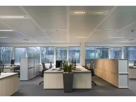 commercieel te huur in strombeek-bever