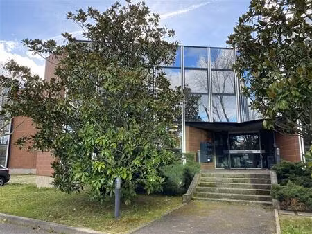 location bureau toulouse 511 m²