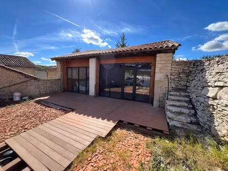 vente maison 2 pièces 77 m² à nanteuil-en-vallée (16700)  44 000 €